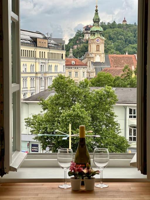 Panorama Schlossberg & Jacuzzi Грац Экстерьер фото